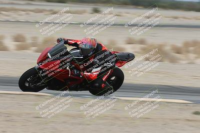 media/Nov-15-2025-Race Pace (Sat) [[8de605a2d8]]/Non Verified Riders (1st 20 Minutes)/Turn 9 Inside (10am)/